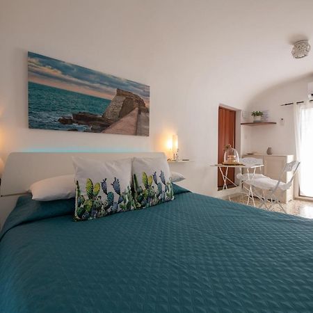 Ferienwohnung Casa Roberto Monopoli Exterior foto