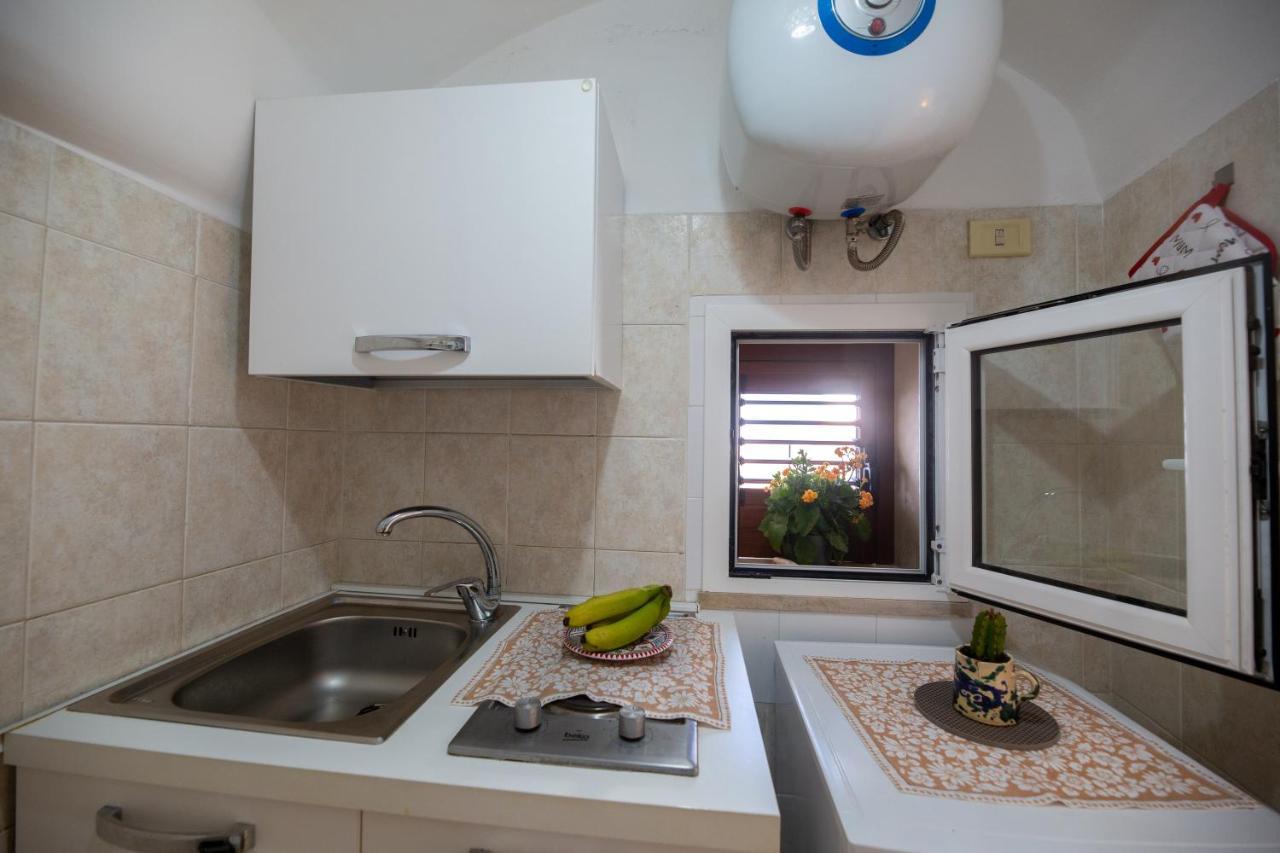 Ferienwohnung Casa Roberto Monopoli Exterior foto